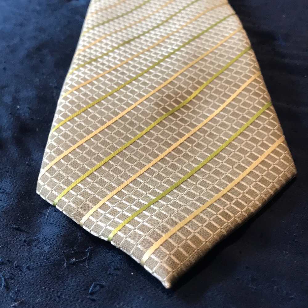 Tie